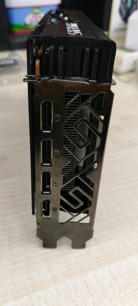 SAPPHİRE PULSE RADEON RX5500XT 4GB.256 BİR ÇOK TEMİZ DDR6 - 3