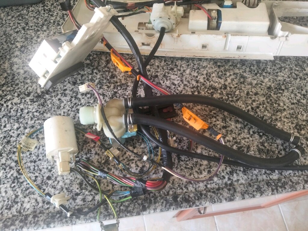 Arçelik 8103 y çamaşır makinesi elektrik yedek parca - 4