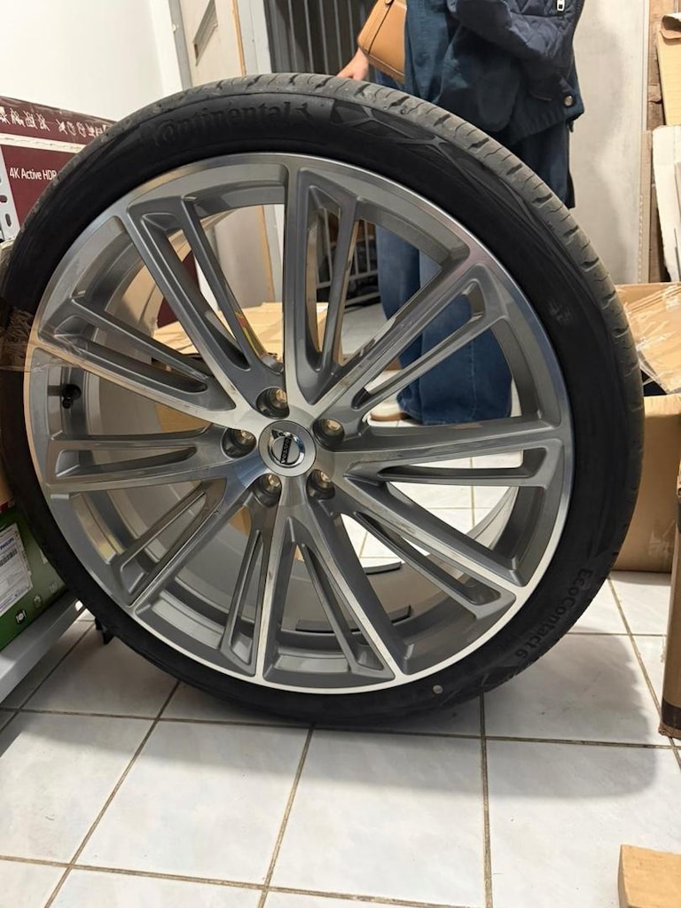 Volvo Sıfır Jant Lastik - 5