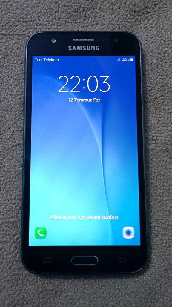 Samsung Galaxy J5 Cep telefonu - 3