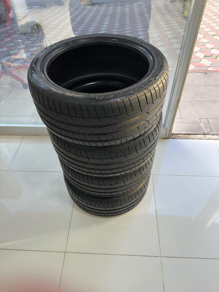 245/40/18 AZ KULLANILMIŞ