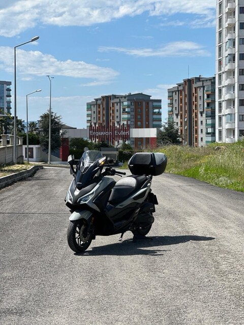FORZA 250 2025 TFT EKRAN