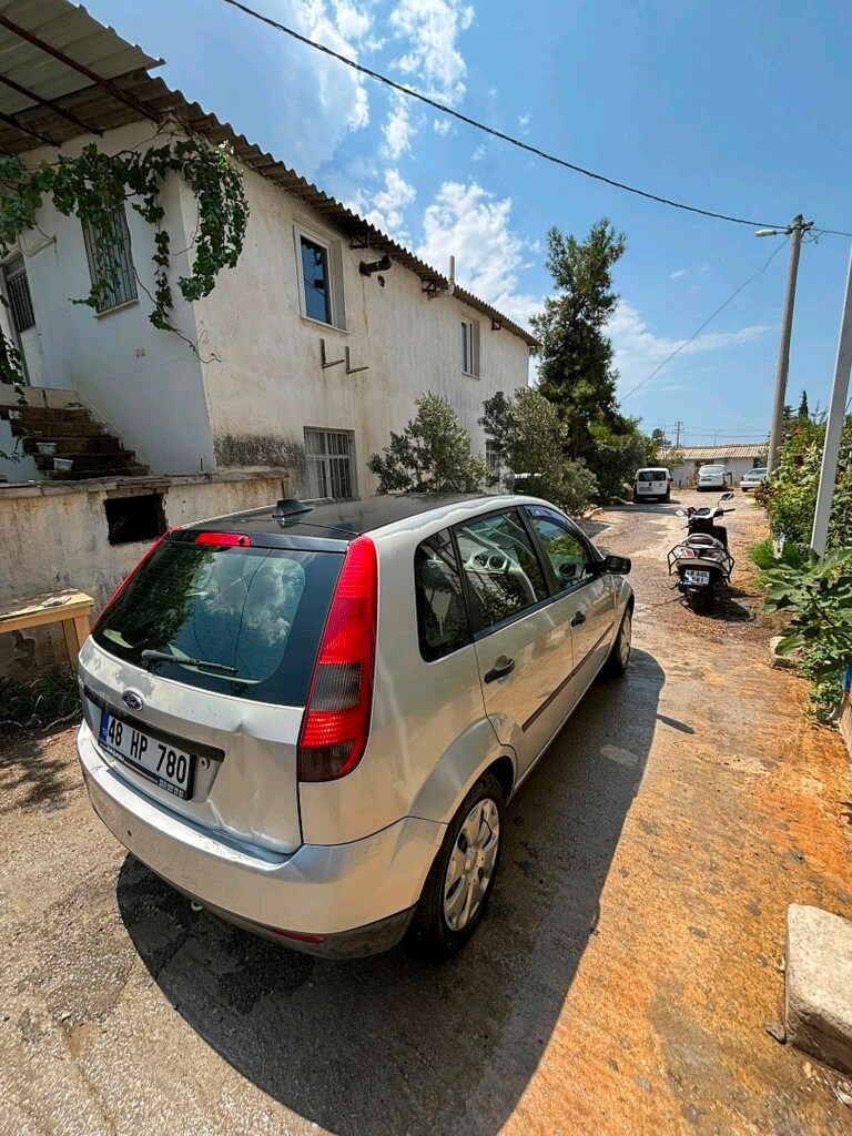 Sahibinden saf benzinli düşük km - 5