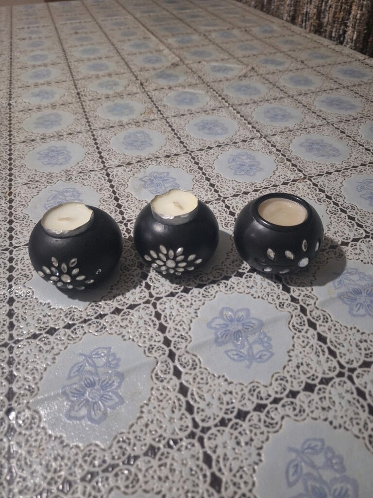 3 adet mumluk fiyatıdır mumları ile birlikte - 2
