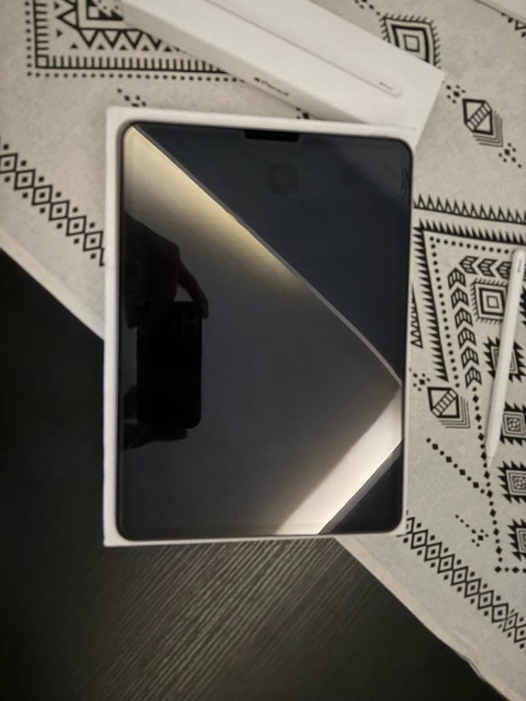 iPad Pro M2 256GB FULL SET+ Apple Pencil + Smart Keyboard - 3