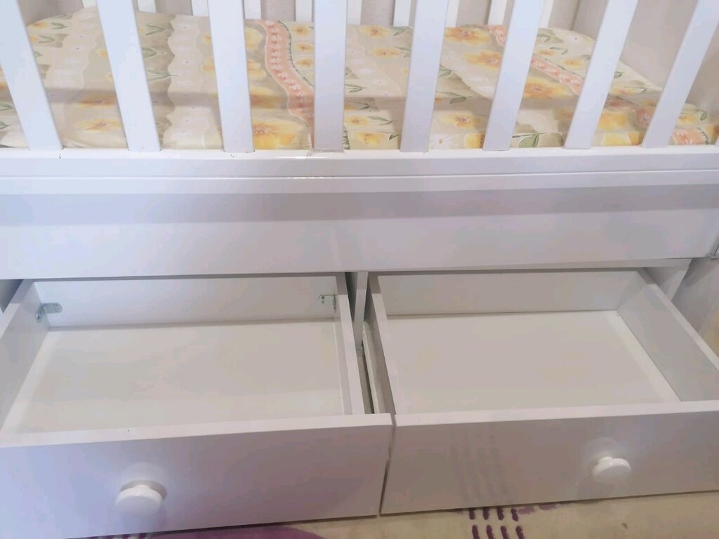 Çekmeceli Sallanır Bebek Beşiği 60x120 – Temiz Kullanılmış - 4