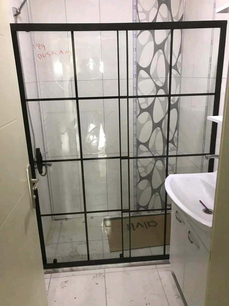 DUŞAKABİNDE FIRSAT - 12