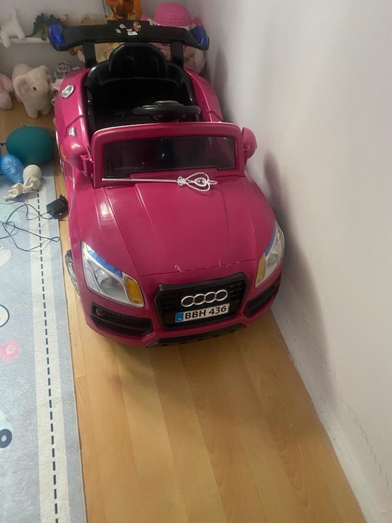 akülü araba 1 aylık
