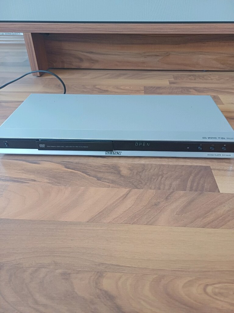 Sony Cd/DVD oynatıcı - 9