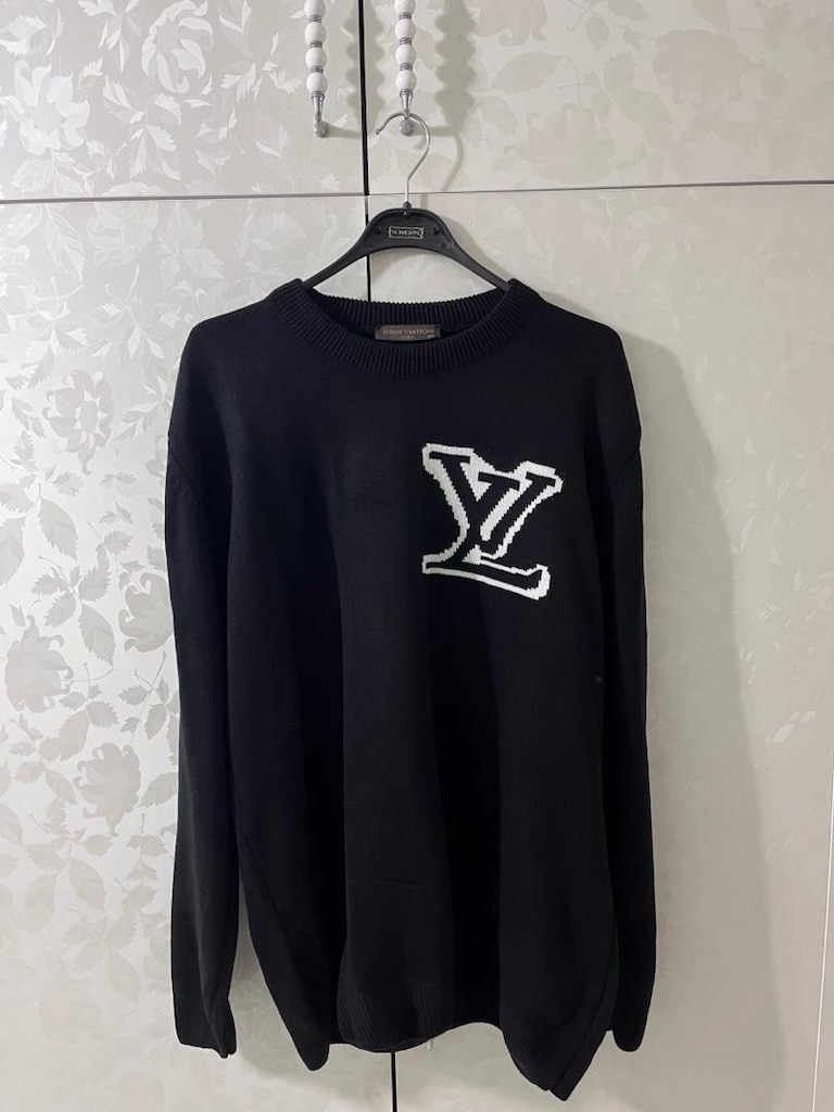 louis vuitton tiriko kazak