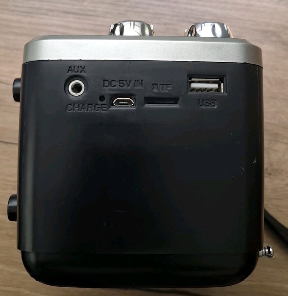 Everton RT-801C Bluetooth Nostaljik Radyo | Kutulu, Kullanılmamış - 3