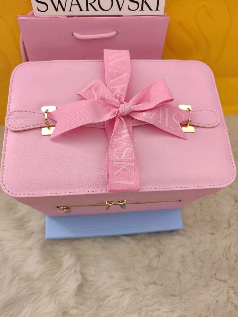 Swarovski Pembe Makyaj Çantası - 2