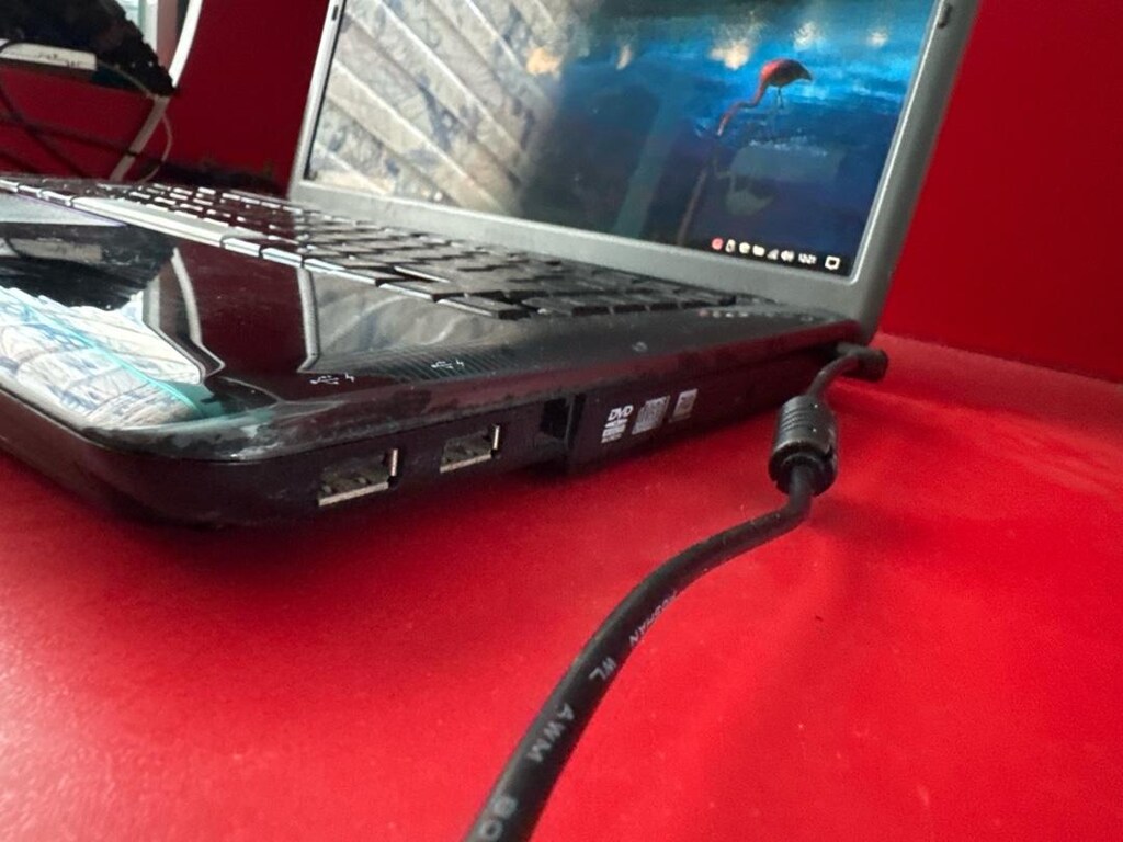 TOSHIBA SATELLITE A300 LAPTOP NOTEBOOK DIZUSTU BILGISAYAR - 3