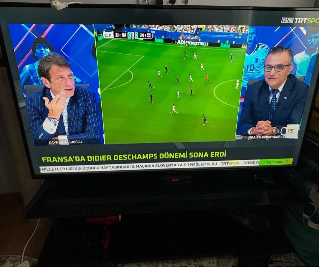 Temiz 165 Ekran (65 Inç) Sunny LED TV + Alt Ünitesi Dahil! - 2