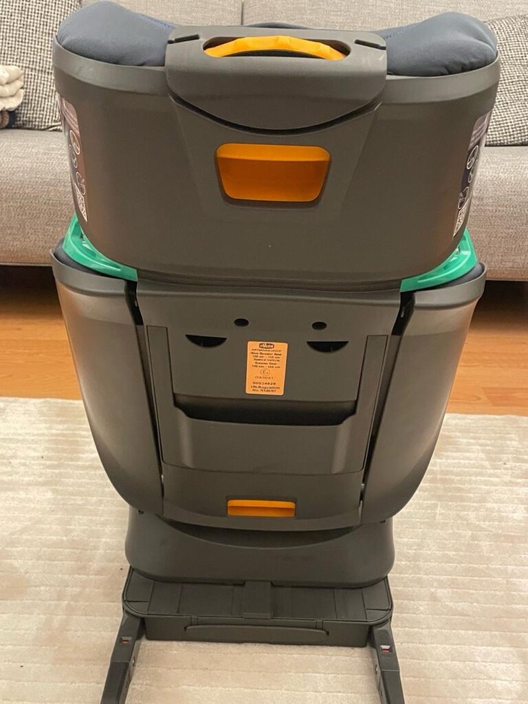 Chicco Fold Go i-Size Air - 2