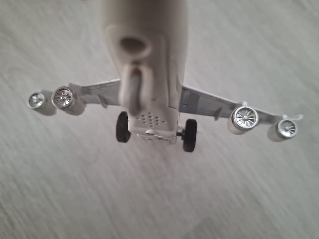 OYUNCAK UÇAK METAL ÇERİ ÇEK BIRAK MEKANİZMALI MAKET UÇAK - 7