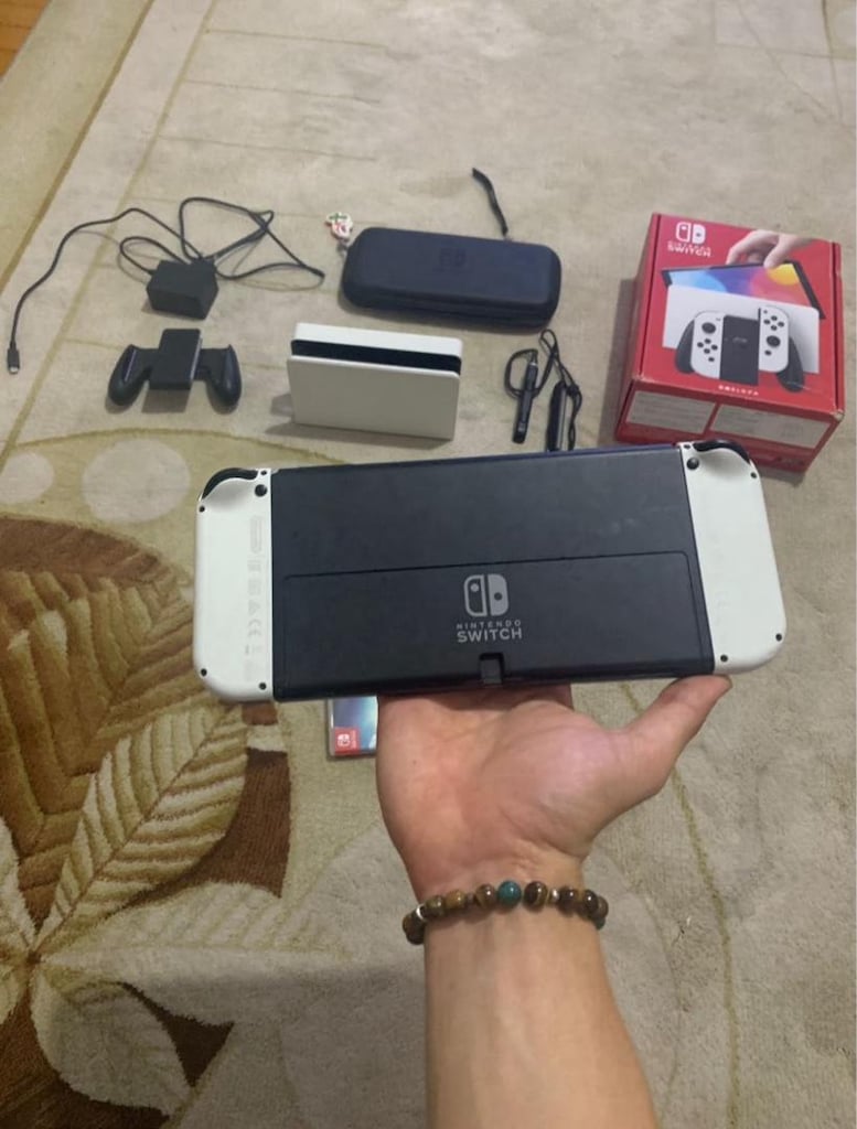 nintendo switch oled - 4