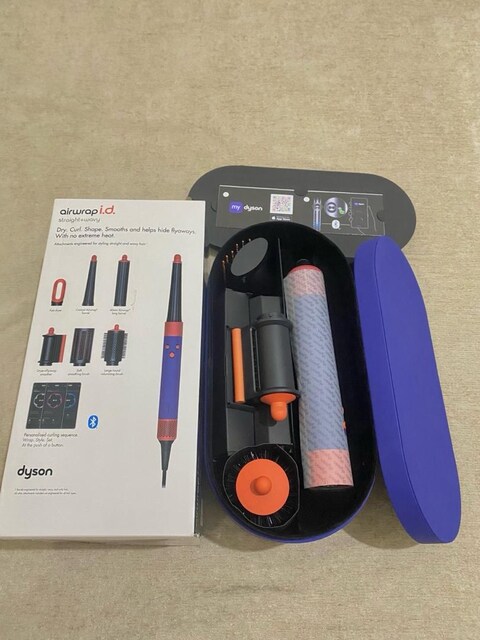DYSON SAÇ ŞEKİLENDİRİCİ BLUETOOHT AKTİF