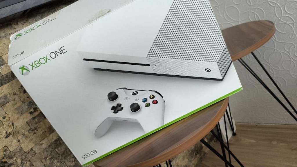 XBox One 500 gb Temiz - 4