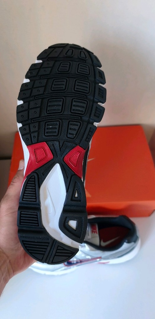 Nike INITIATOR Gri Erkek Sneaker spor ayakkabı orjinal. 41 noSON FİYAT - 4