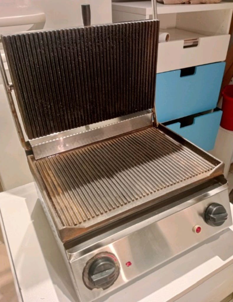 Işıkgaz 12 Dilim Tost Makinesi Temiz Sağlam - 7