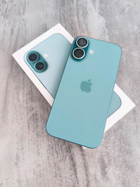 Sahibinden iPhone 16 128 GB - Deniz Mavisi - 14 Ay Apple Garantili