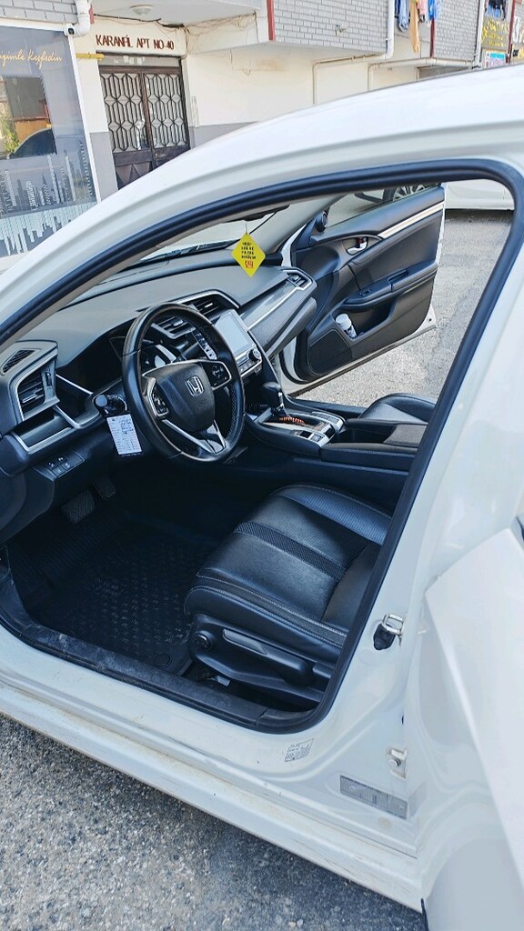 2021 Honda Civic 1.5 Vtec Executive Plus Otomatik - 3