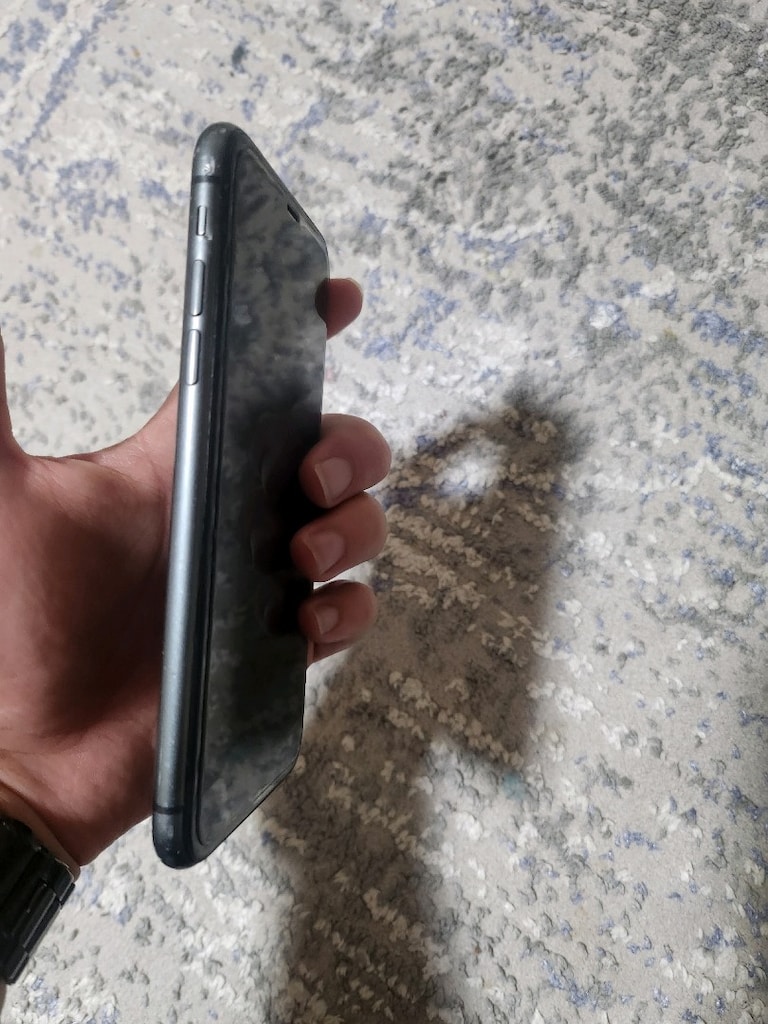 IPHONE 11 - 3