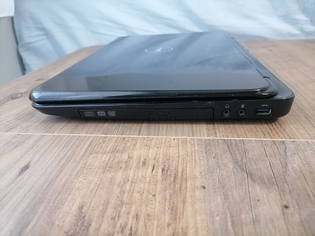 Dell Inspiron N5110 - 8