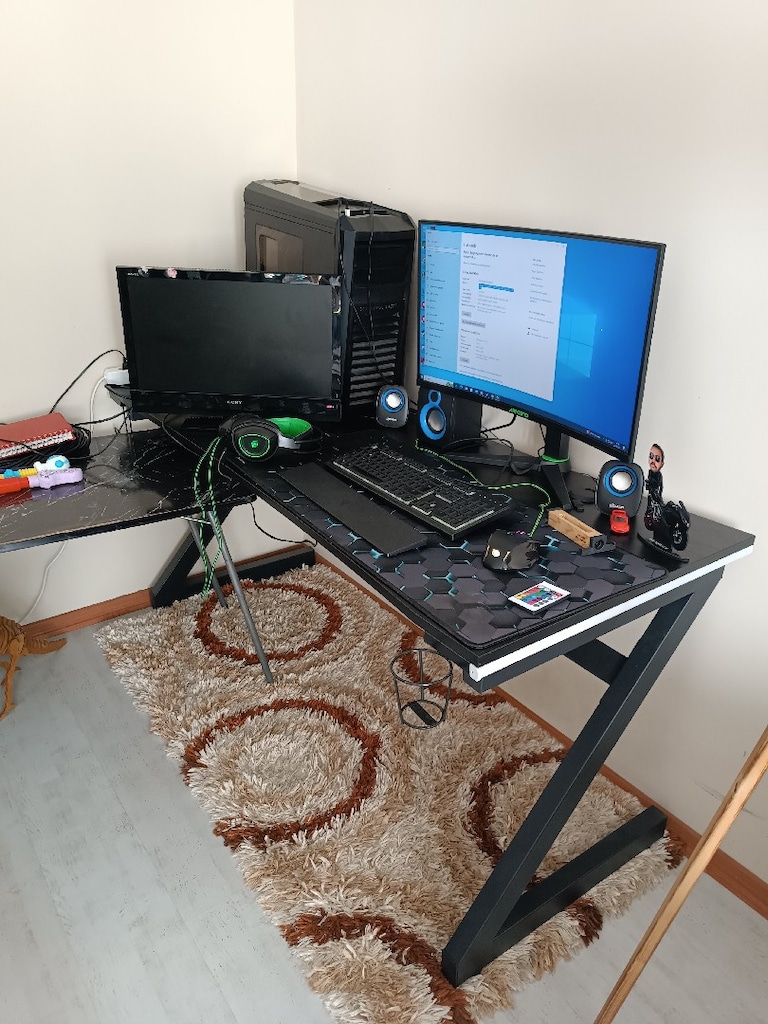 i7 işlemci 1080 ekran kartlı masaüstü PC