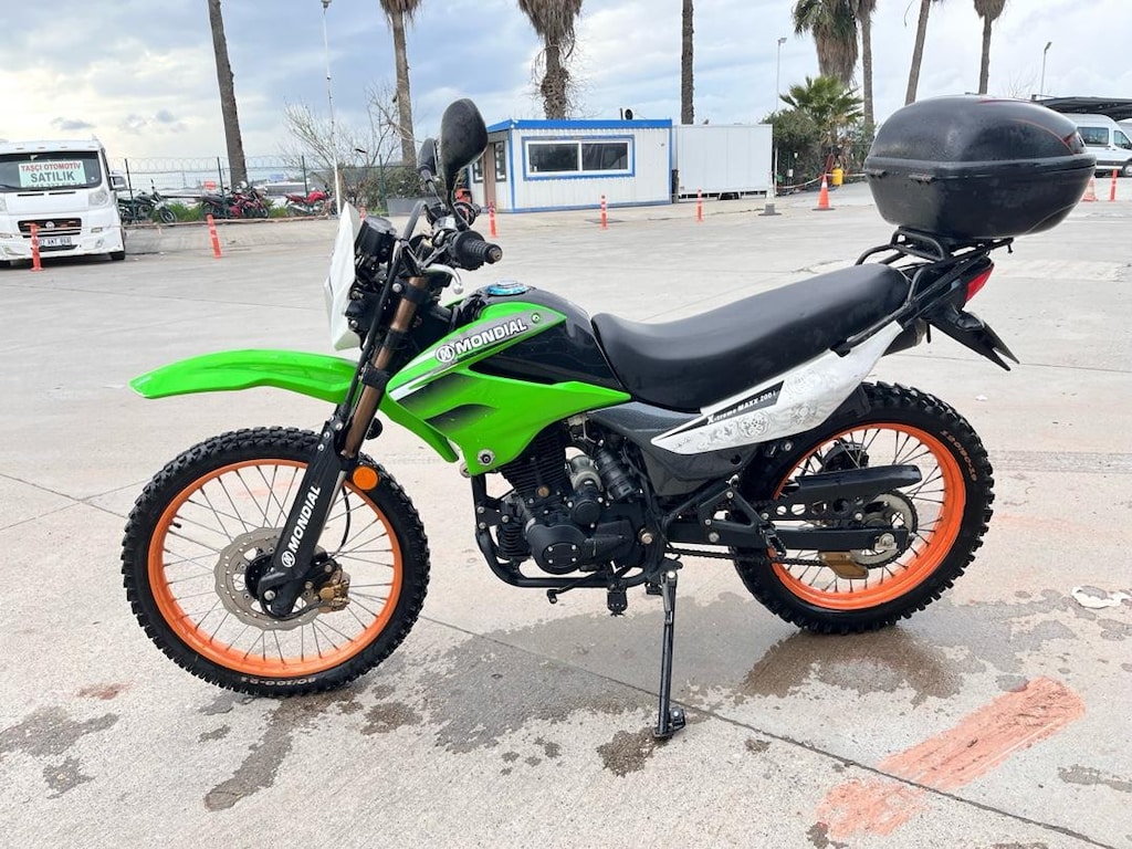 Mondial xtreme max 200i