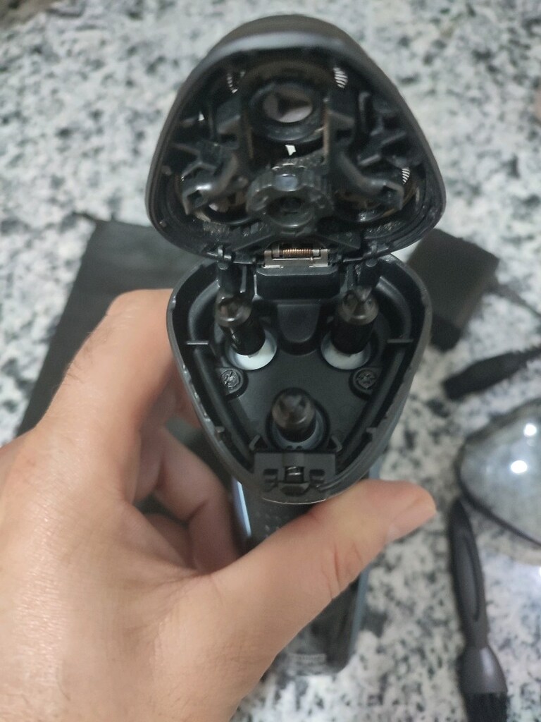 Philips Norelco 2000 traş makinesi - 8