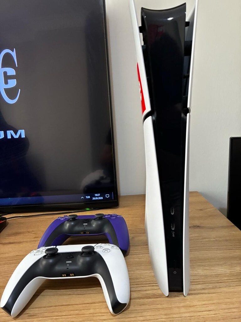 PlayStation 5 Digital Edition - 5