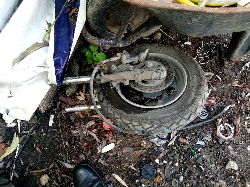 Imotor lastik jant amortisör 2 adet balata 1adet koltuk. - 8