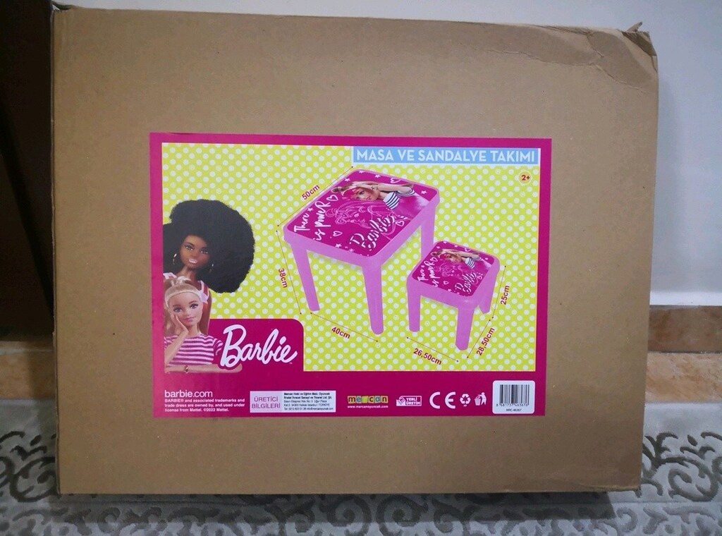 Barbie masa, tabure takımı - 10