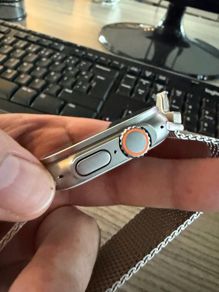 Apple Watch Ultra (1.nesil) - 2