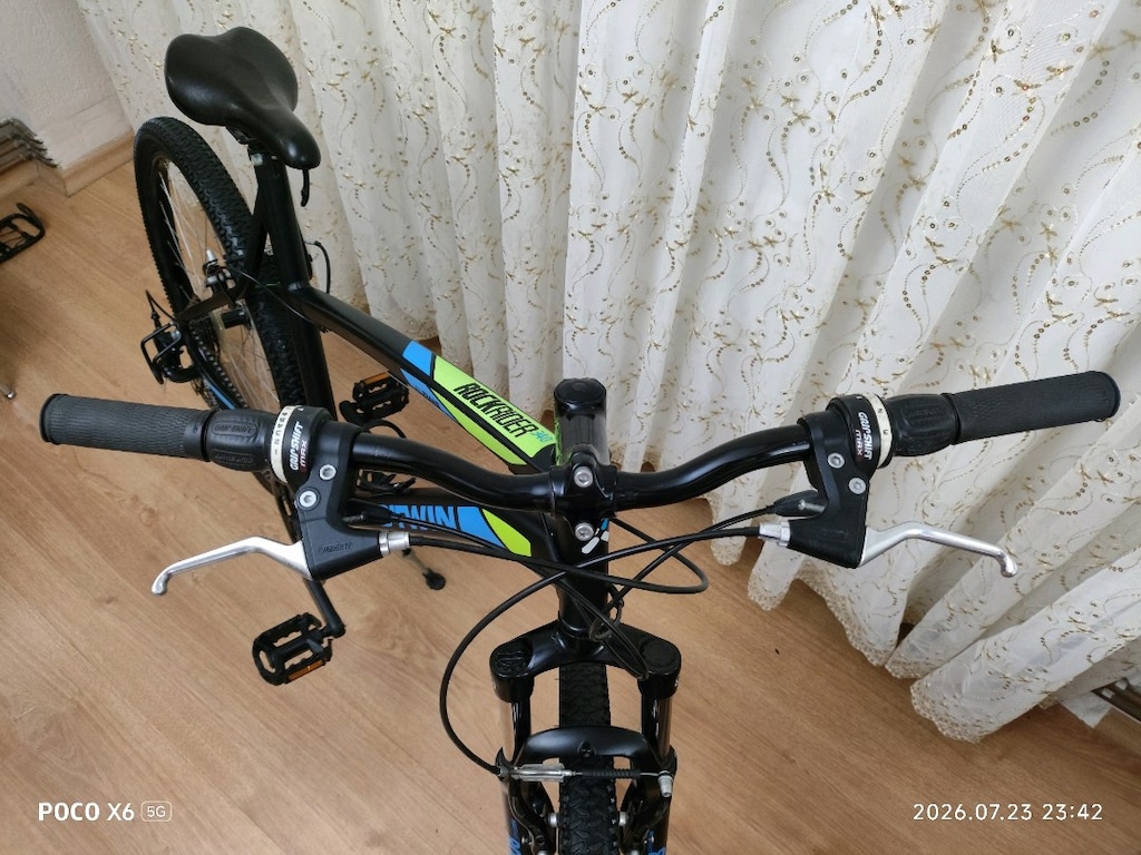 Sıfır gibi hatasız 26 jant BTWIN Rockrider 340 L kadro dağ bisikleti - 5