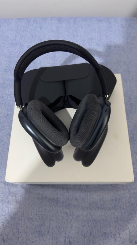 Apple AirPods Max - 4