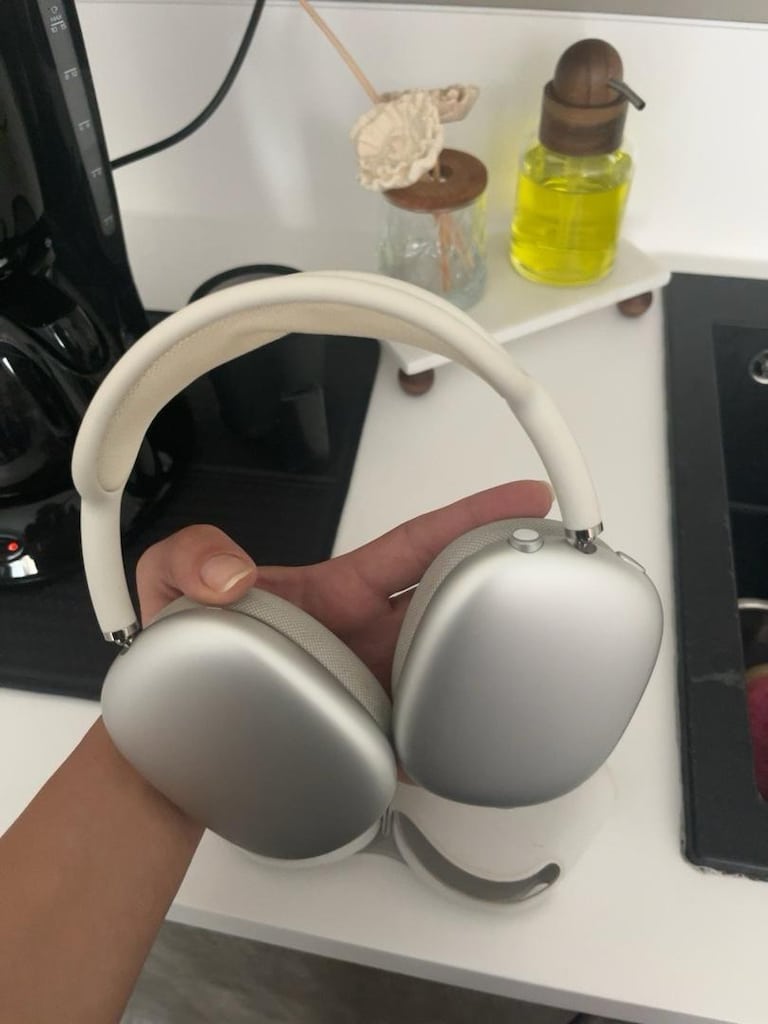 Apple AirPods Max Silver (Gümüş) – Orijinal – Çok Temiz - 2