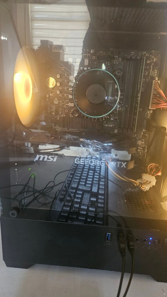 İ5 14.Nesil 16 GB DDR5 Ram 512 GB M2 SSD MSI 8 GB 4060 E.Kartı - 4