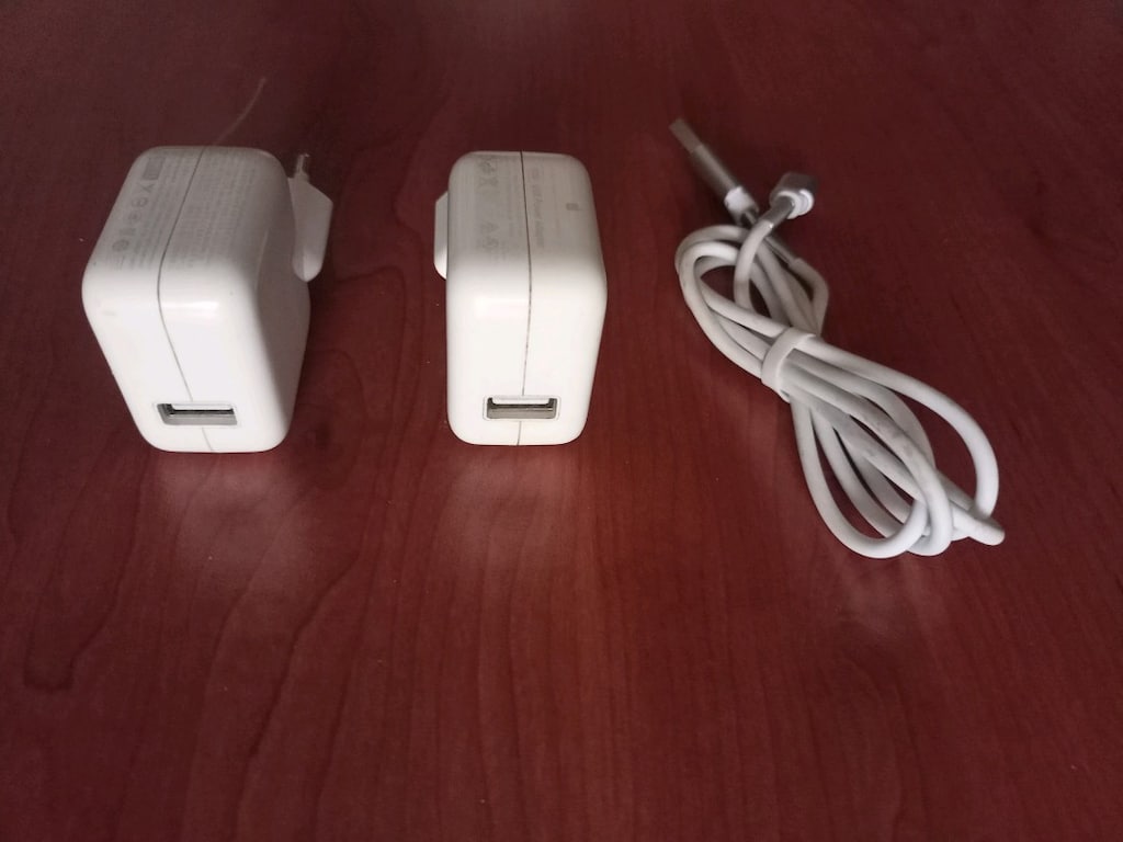 İPHONE ŞARJ ALETİ 10 W ( 2 ADET ADAPTÖR +1 ŞARJ KABLOSU - 2