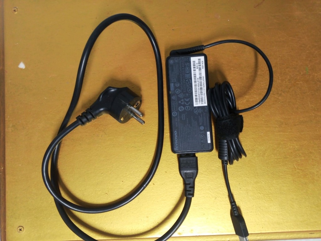 Lenovo marka laptop orjinal şarz batarya güzel - 4