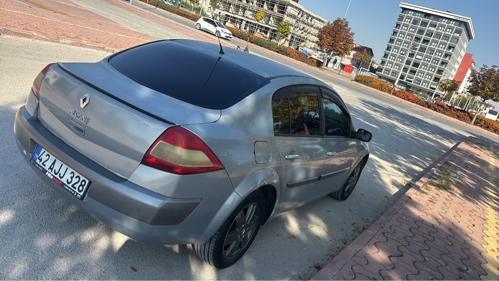 2005 model dinamik 2 1.6 LPG benzinli - 2