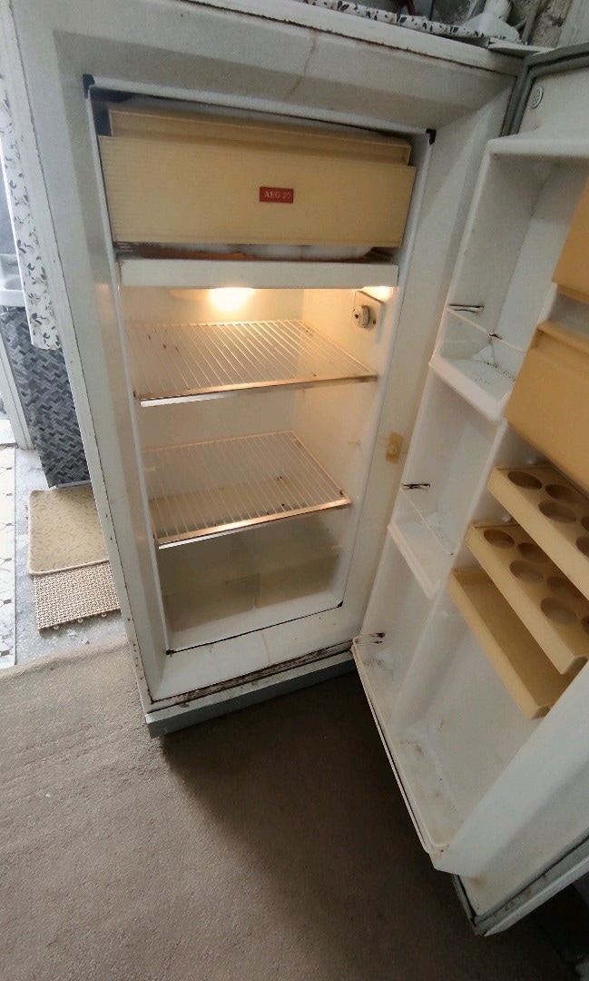 antika AEG buzdolabı - 4