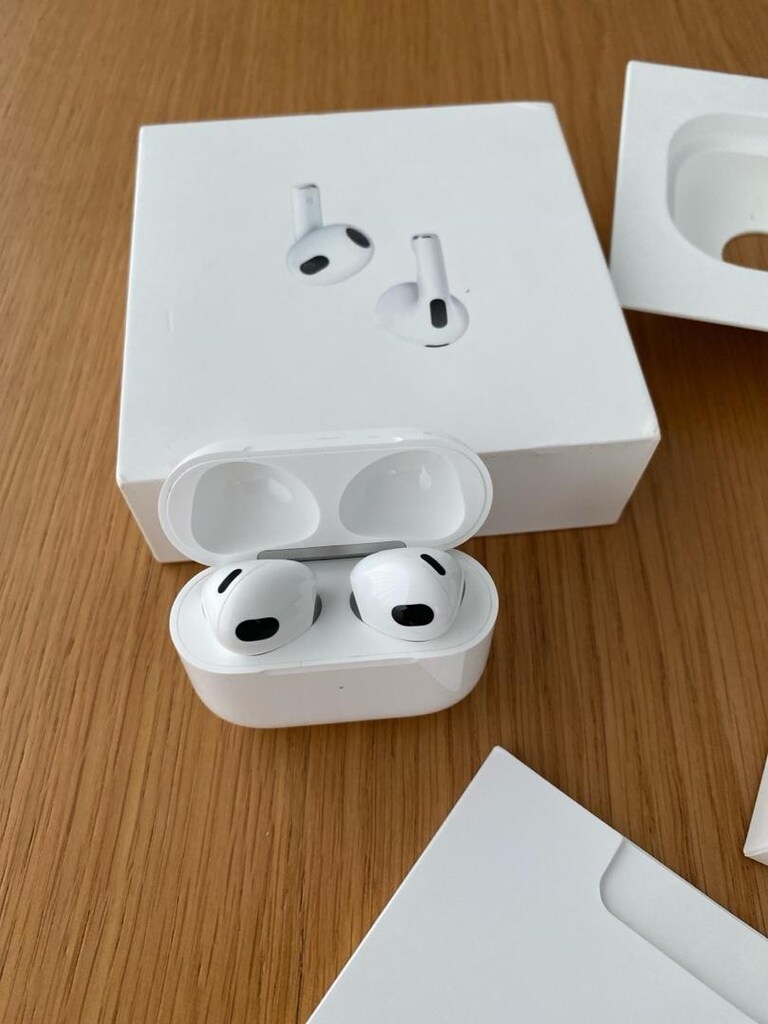 Hediye Gelen Sıfır AirPods 3. Nesil - Hiç Kullanılmadı - 3