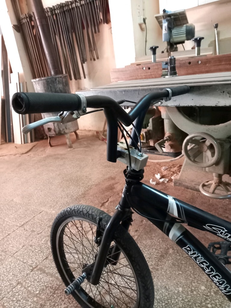 bmx - 8