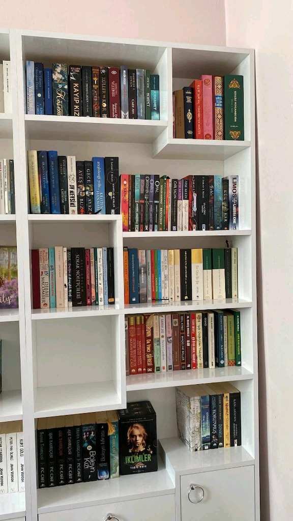 İmalattan şık tasarımlı beyaz kitaplık - 3