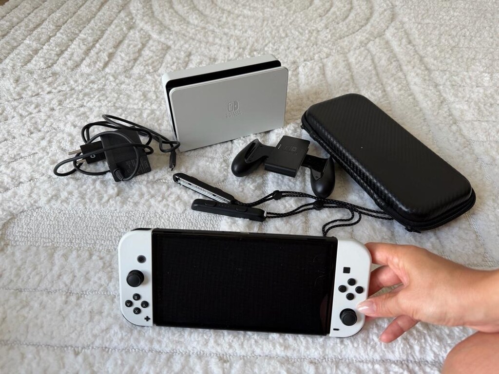 nintendo swicth oled - 2