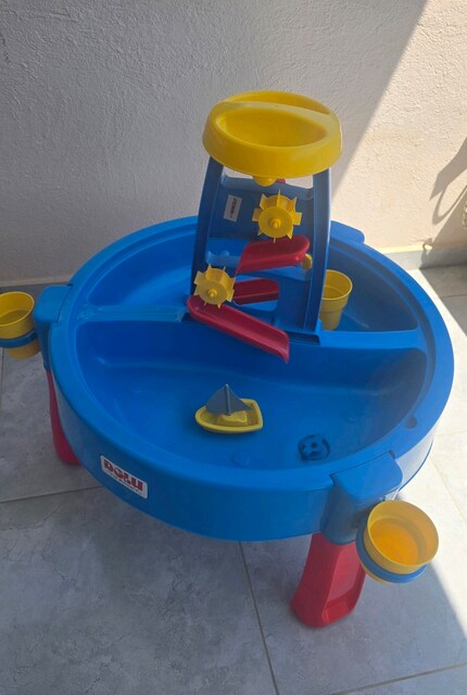 Su ve kum aktivite masası