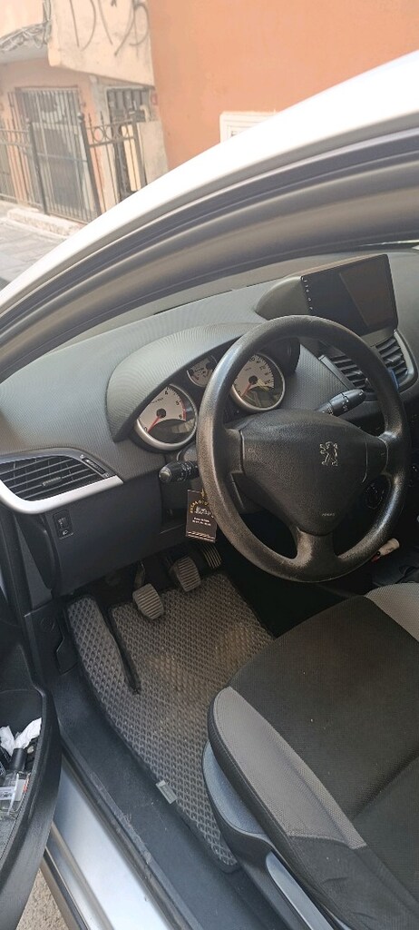 Peugeot 207 outdoor sw 221000 hasar kayıtsız muayene yeni akü yeni - 5